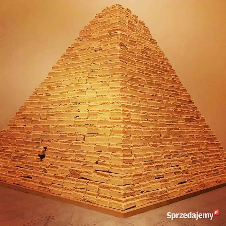 Piramidy 3D modele różne wymiary opcje HIT Wrocław