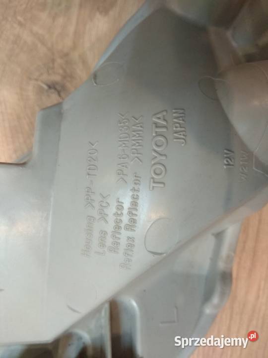 LEXUS RX350450H 20092015 LAMPA PRZECIWMGIELNA Toruń
