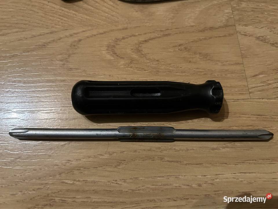 Oryginalny zestaw narzedzi klucze Mercedes W126 Pozostałe Warszawa sprzedam