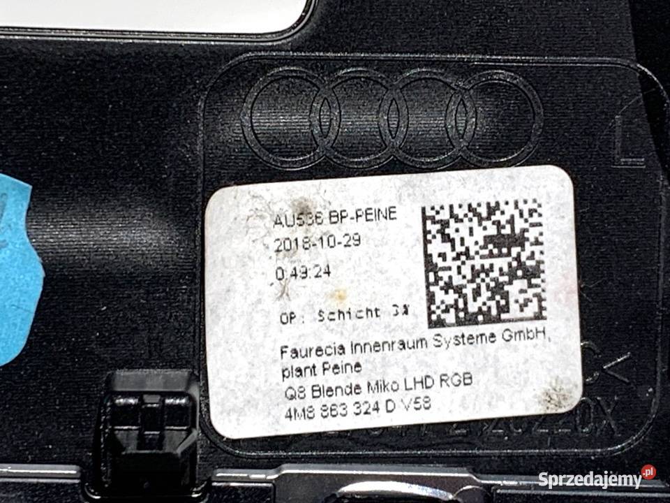LISTWA DEKOR TUNELU AUDI Q8 4M8863324D SUV osobowe podkarpackie