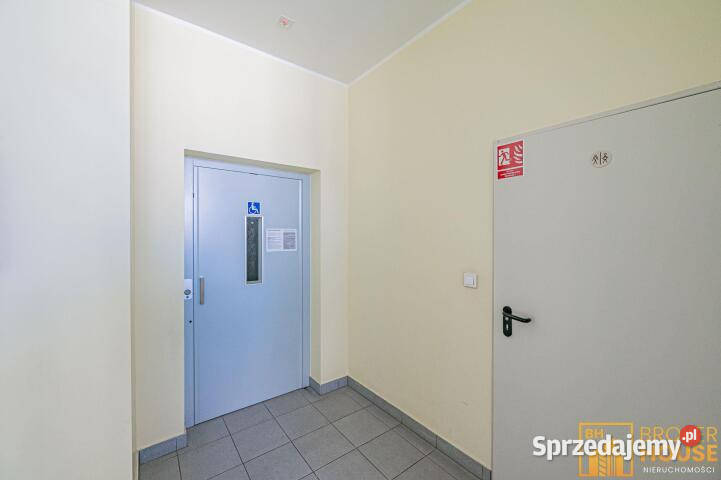 sprzedaży lokalu Opole Samborska 556m2 sprzedam