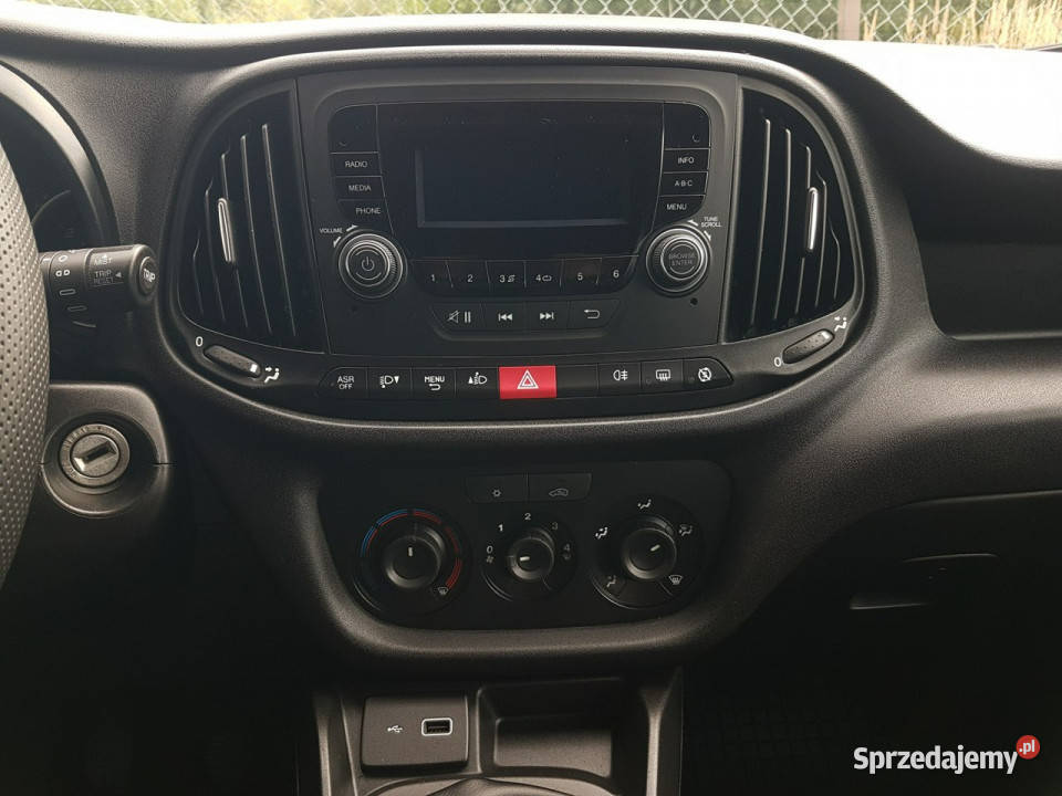 Fiat Doblo MAXI 5 OSÓB DŁUGI KLIMA 2 xDRZWI Zarejestrowany w Polsce Poręba