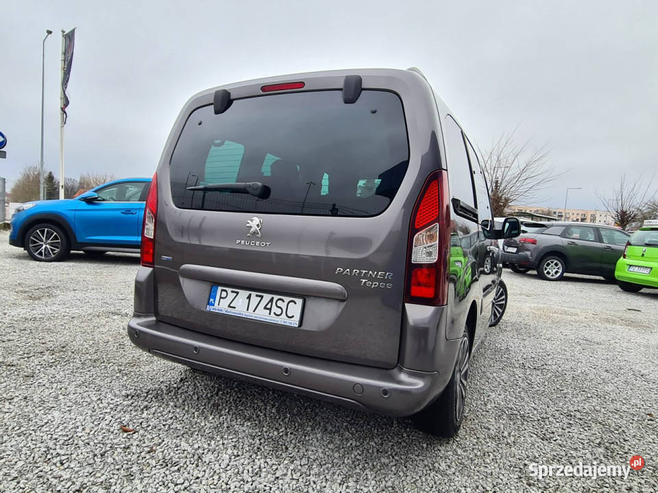 Peugeot Partner MULTISPACE Klimatronik PDC światła LED Wągrowiec