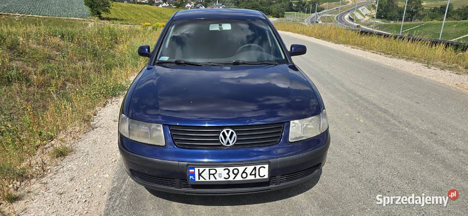 Volkswagen Passat B5 18 LPG 125 POLSKI SALON Rok produkcji 2000 Pielgrzymowice