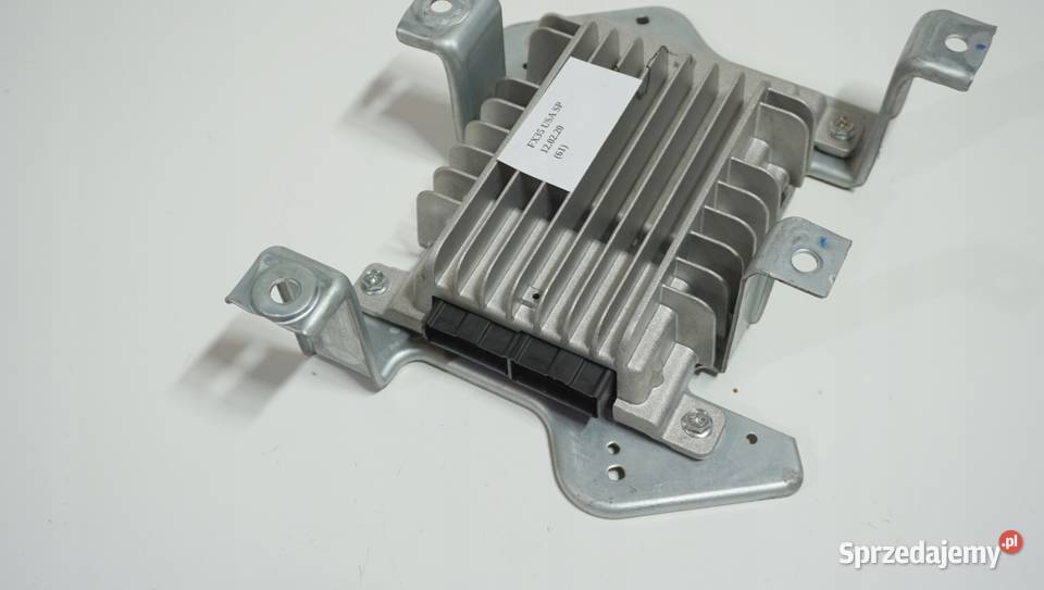 WZMACNIACZ AUDIO BOSE INFINITI QX70 FX35 USA osobowe sprzedam