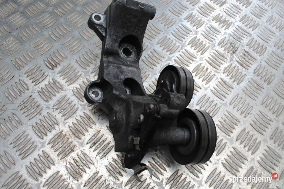 ŁAPA ALTERNATORA OPEL ASTRA H 17 CDTI 897364345