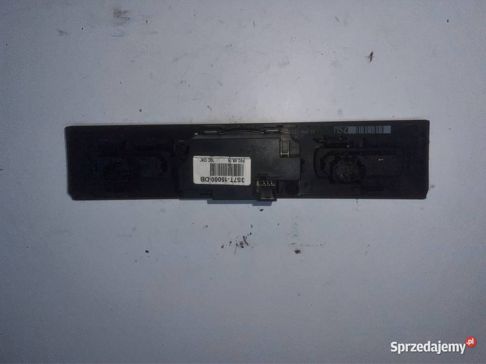 Przełącznik awaryjnych zegarek Ford Mondeo Mk3 Ostrzeszów sprzedam