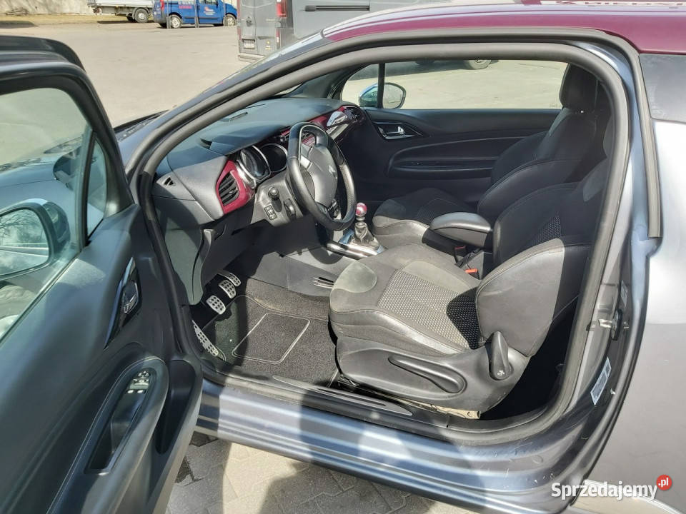 Citroen DS3 16HDI ZADBANY wygląd i stan bluetooth