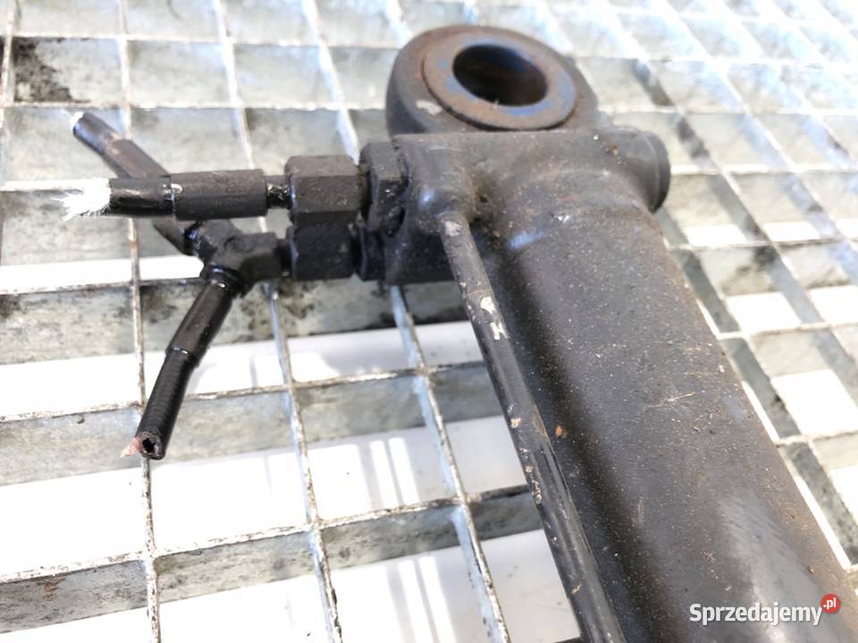 SIŁOWNIK PODNOSZENIA KABINY MAN TGX I Siłowniki