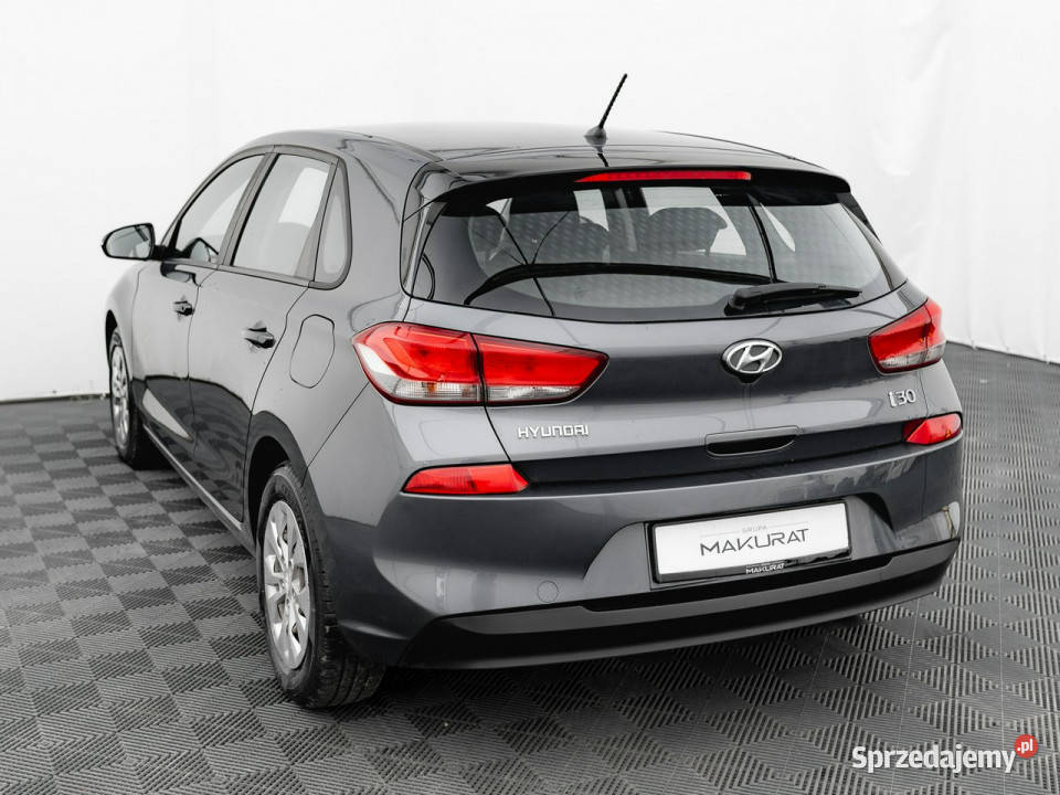 Hyundai i30 CT3684T14 Comfort Bluetooth Pępowo