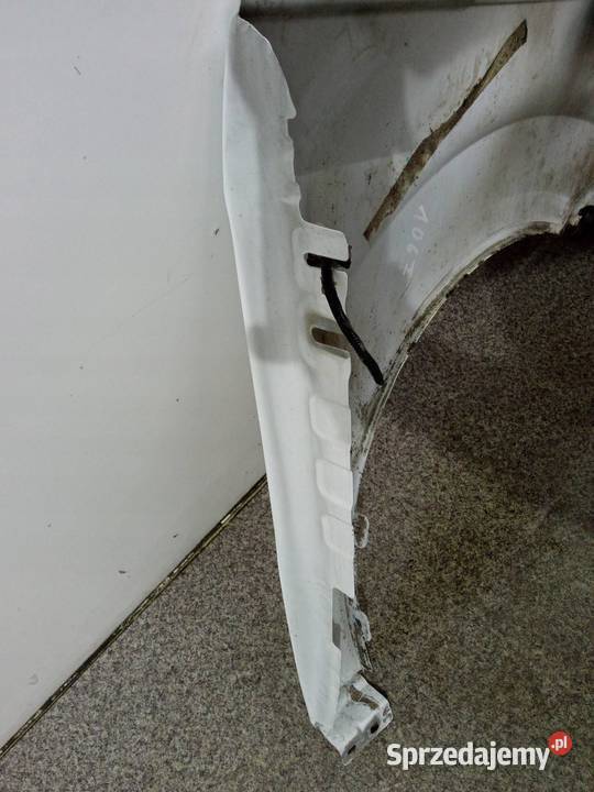 BŁOTNIK LEWY PRZÓD BS Ford Transit Courier I świętokrzyskie