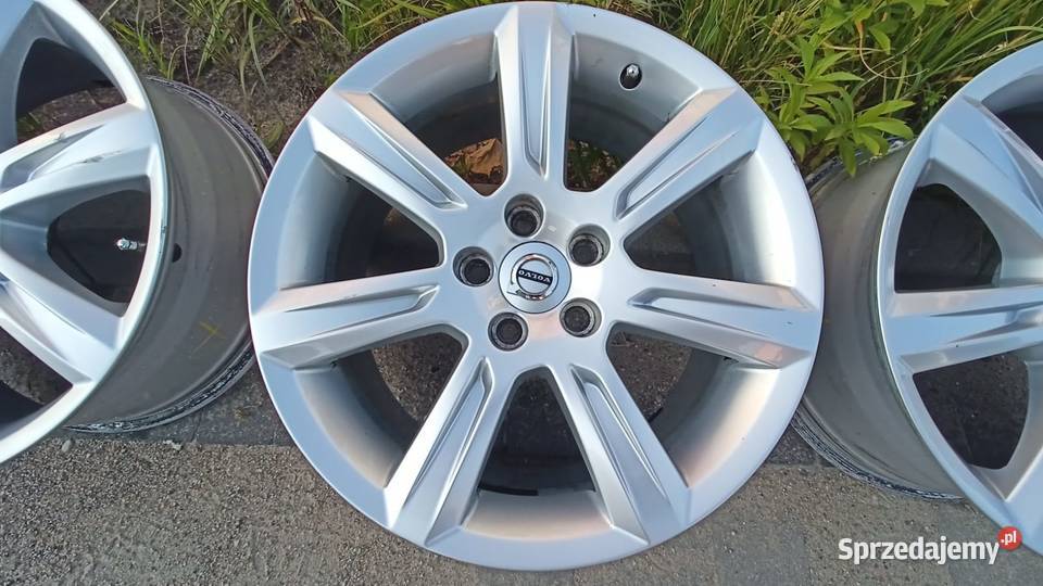 Felgi OE VOLVO 17 5x108 634mm podlaskie