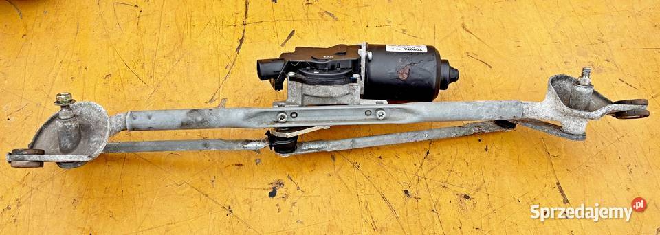 TOYOTA AVENSIS T25 T27 MECHANIZM WYCIERACZEK osobowe sprzedam