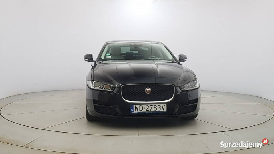 Jaguar XE 20 T Prestige Z Polskiego Salonu FV 23