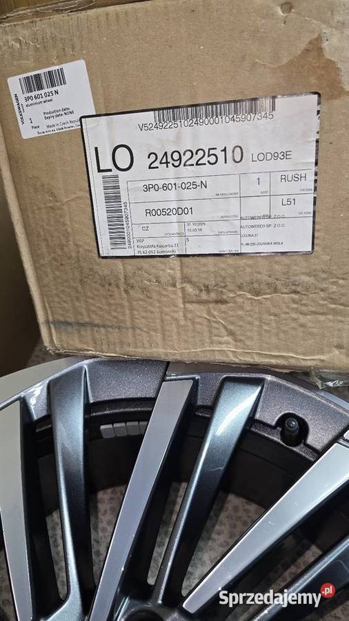 Felga 8J19 Skoda Superb 2024r 3P0601O25