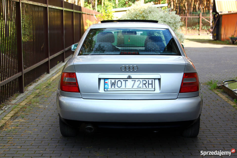 Audi A4 B5 16 sekwencja 1998 r szyberdach Józefów