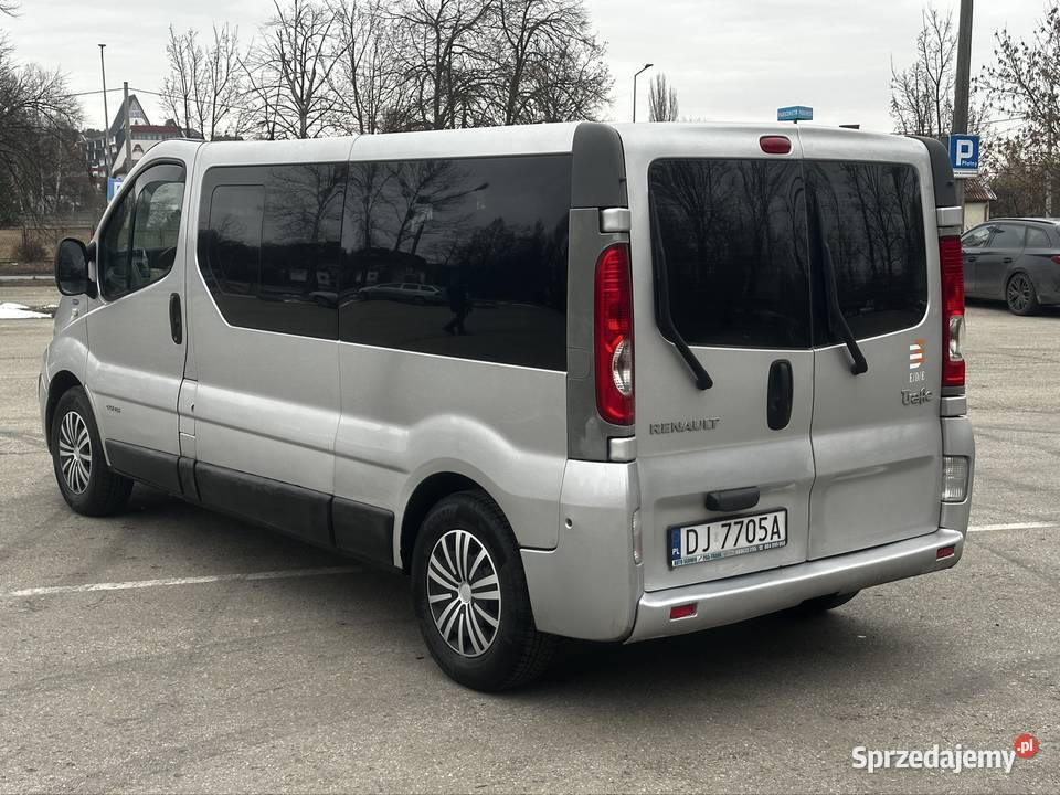 Renault Trafic 9osobowy