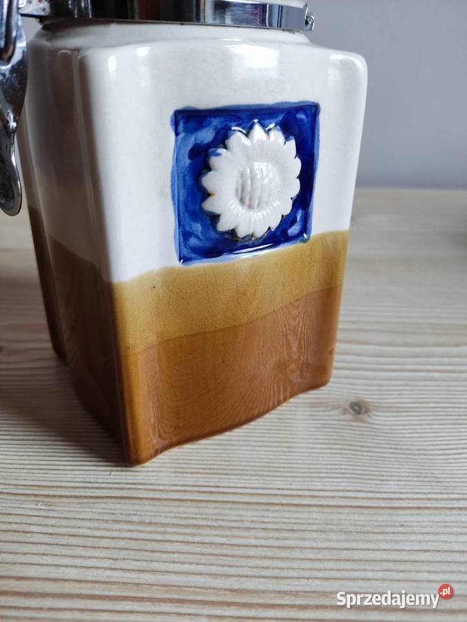 Pojemnik ceramiczny zamykany brązowo kremowy z sprzedam