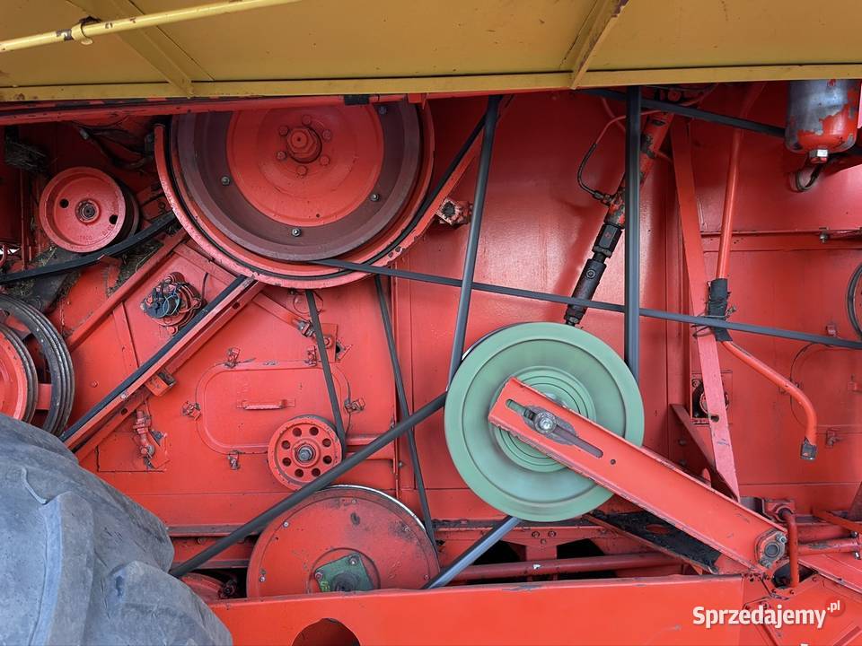Kombajn Bizon Z056 łódzkie Piątek