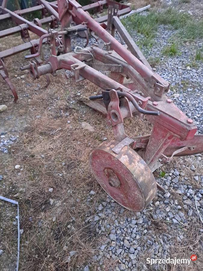 Pług 2 nieuszkodzony