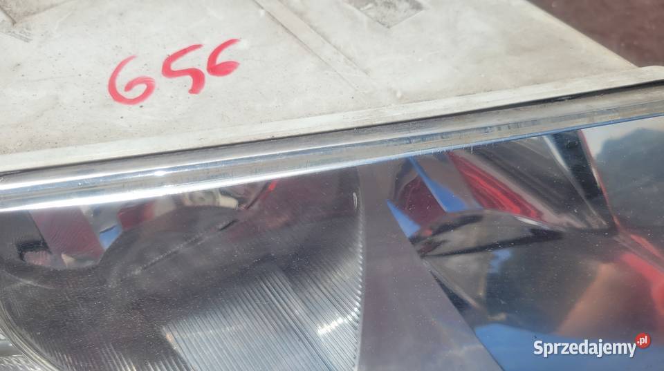 SKODA OCTAVIA II LAMPA PRAWA PRZOD REFLEKTOR Ruda Śląska