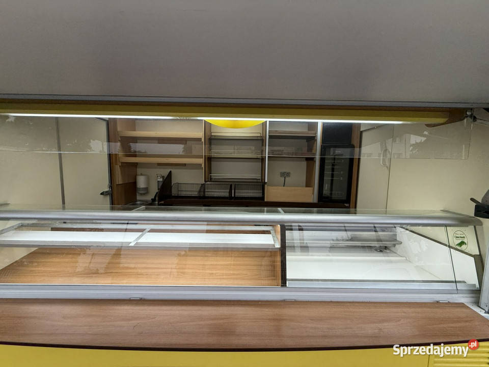 Renault Master Autosklep piec Sklep bar