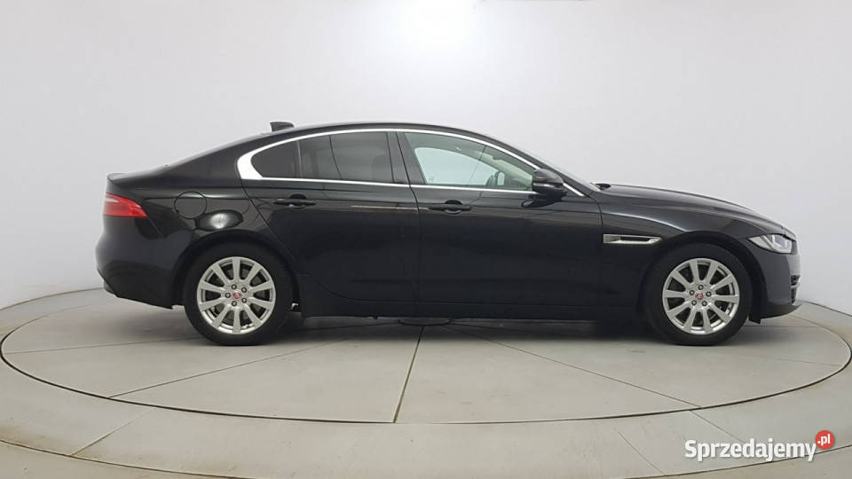 Jaguar XE 20 T Prestige Z Polskiego Salonu FV 23 Zarejestrowany w Polsce Warszawa sprzedam