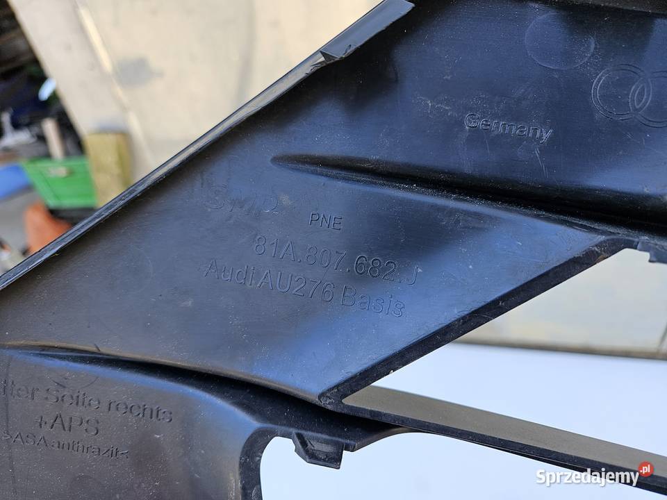 AUDI Q2 KRATKA PRAWA ZDERZAKA PRZÓD 81A807682J osobowe Międzychód