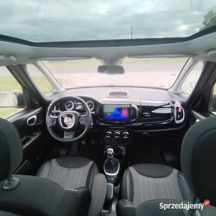 Fiat 500l 14i 95 Panorama Dach Tempomat CarPlay manualna Gniezno sprzedam