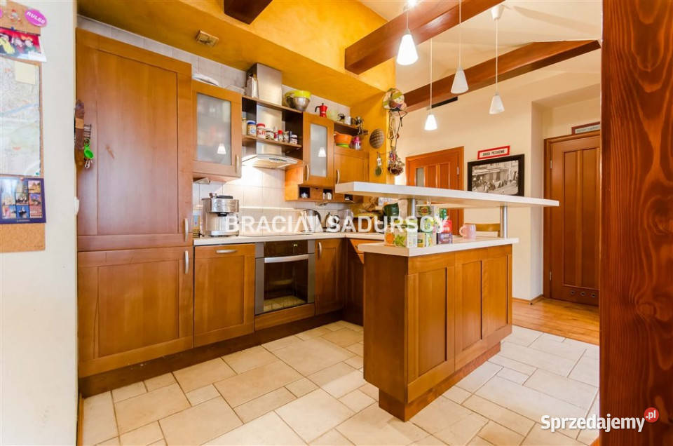 Mieszkanie Kraków Krakowska 7724m2 3pokojowe 16183zł/m2