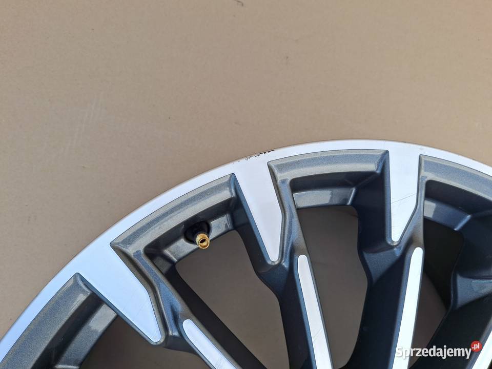 AUDI A5 8W FELGA ALUMINIOWA 19 5X112 8W0601025BJ Bieleń sprzedam