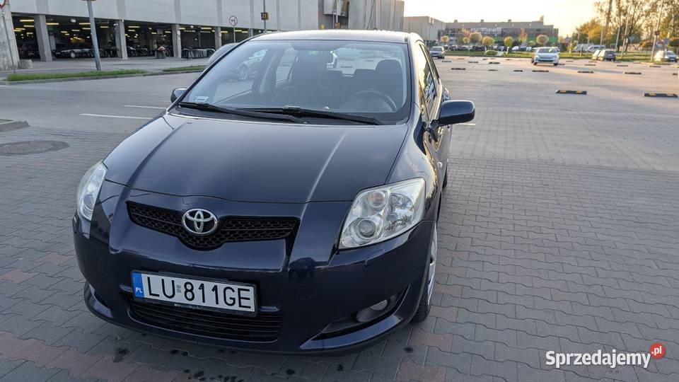 Toyota Auris 16 sprzedam