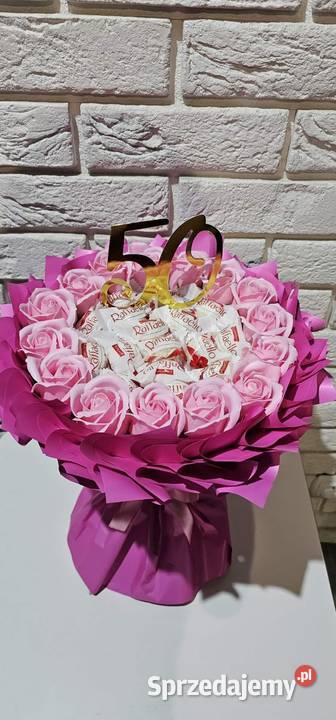 Bukiet z róż mydlanych i Raffaello Box na wielkopolskie