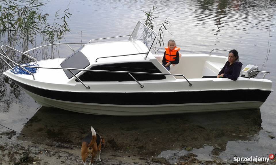 ŁÓDZ KABINOWA MOTOROWA 530X200 Żeglarstwo Sport i Wypoczynek Toruń