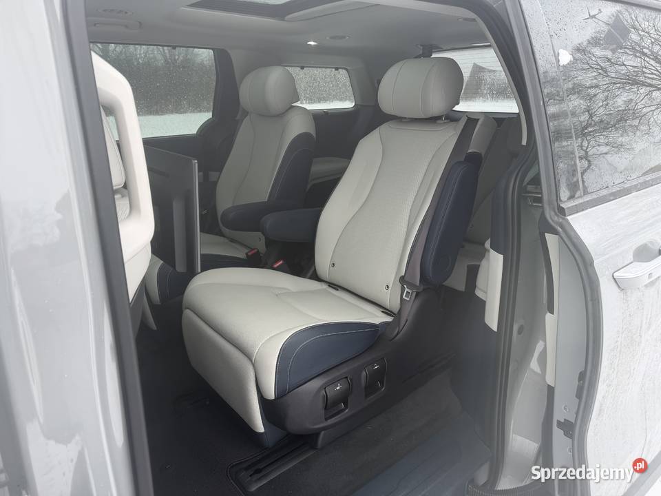 Kia Carnival 7osobowa Full Monitory asystent pasa ruchu Warszawa sprzedam