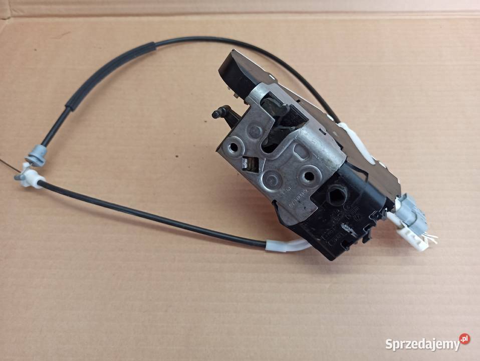 ZAMEK LEWY PRZEDNI PEUGEOT 407 9686683680 osobowe sprzedam