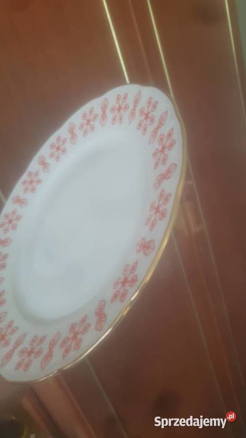 Czechoslowackie talerze porcelanowe Thun z