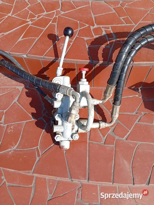 rozdzeilacz hydrauliczny oryginał fabryczny mf 3 małopolskie
