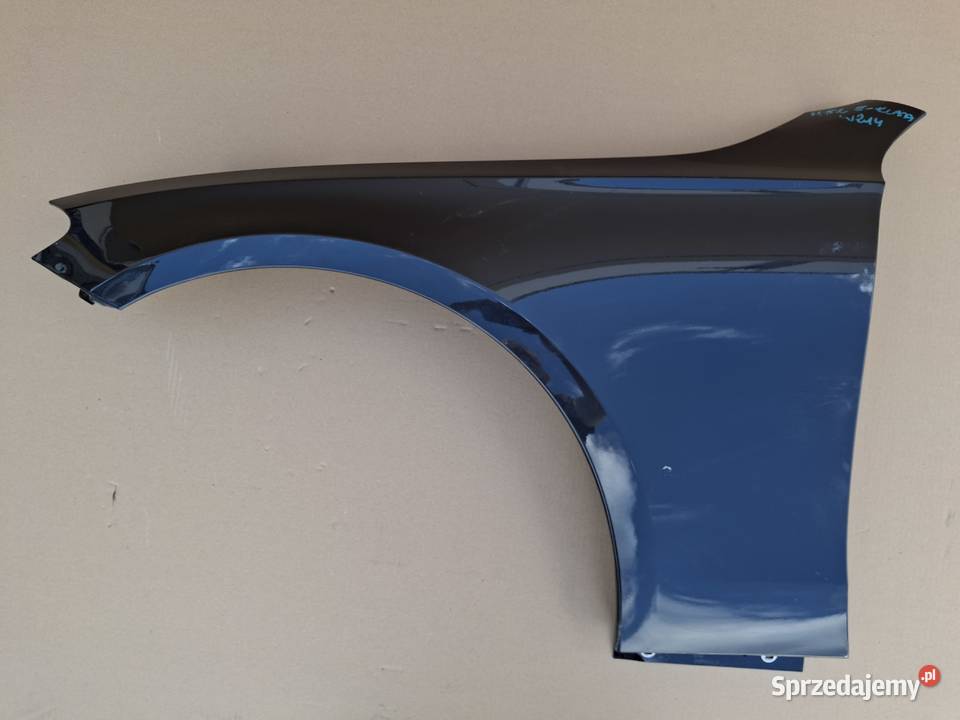 EKLASA W214 MASKA BŁOTNIK LEWY PRAWY REFLEKTOR Bieleń