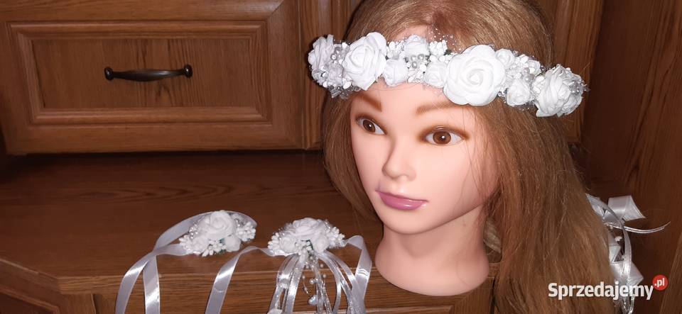 Wianek komunijny śnieżnobiały komplet Borów