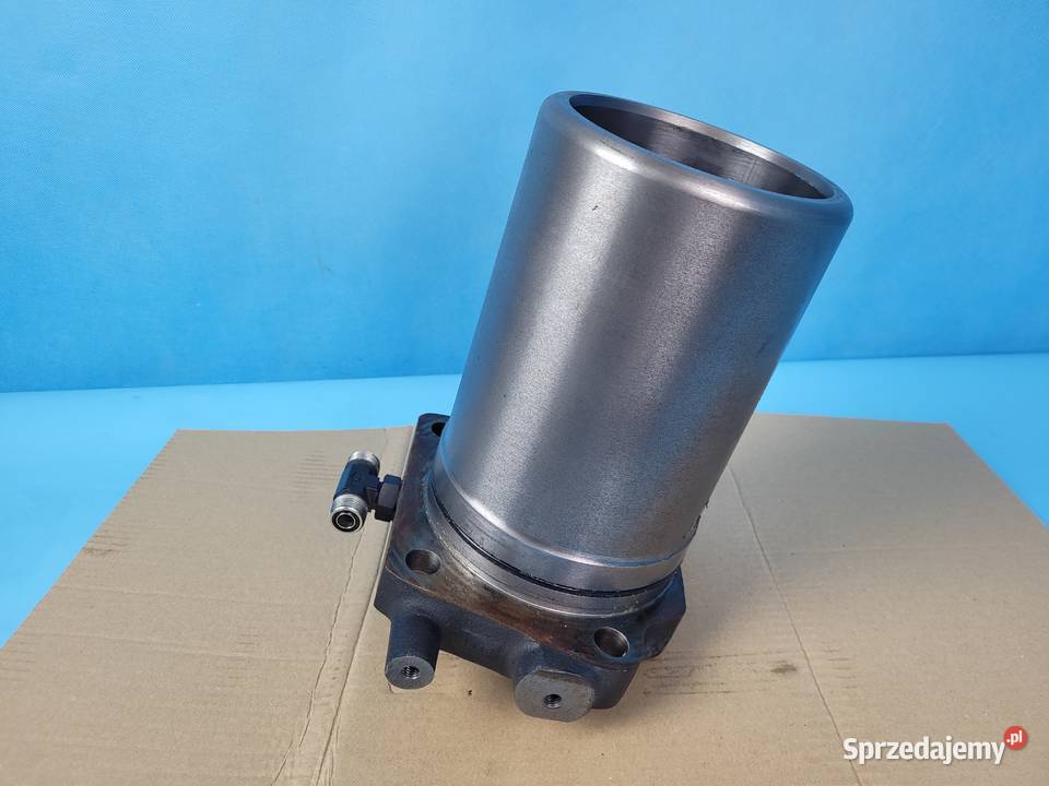 DEUTZFAHR 6130 TTV CYLINDER TŁOK PODNOŚNIKA TYŁ