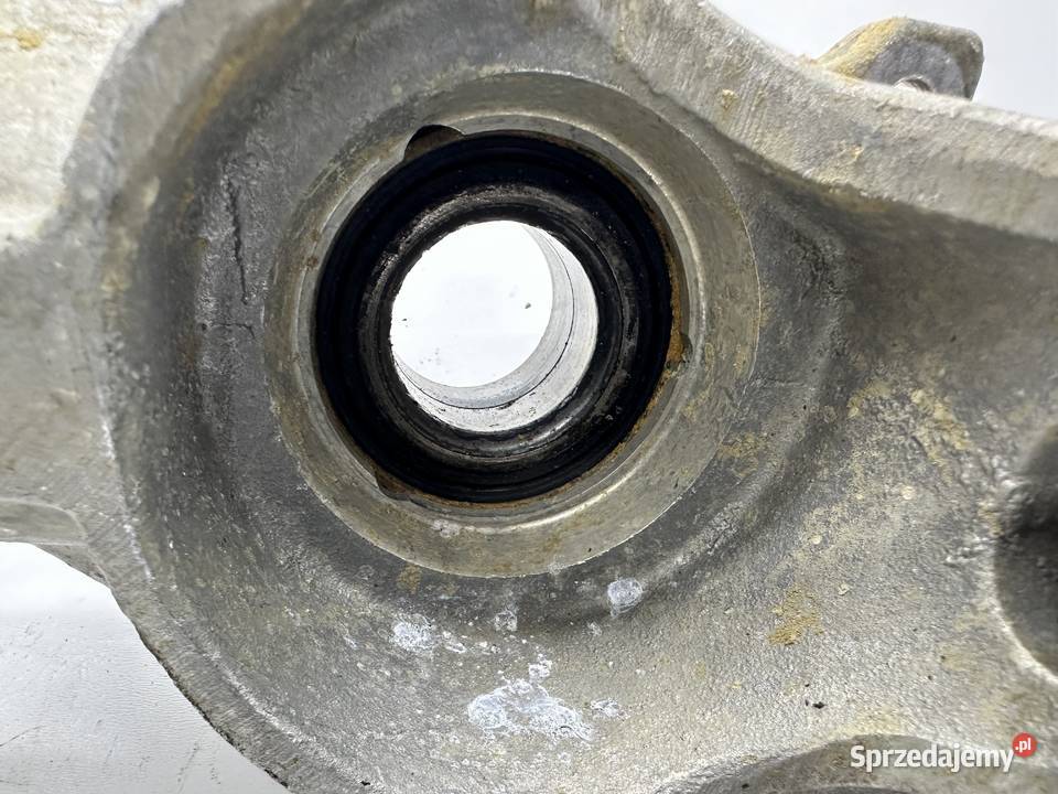 Zwrotnica przód lewa McPerson Polaris Sportsman Pozostałe Sulęcin