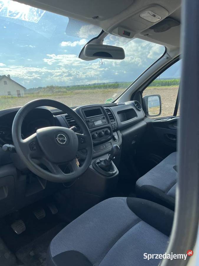 Opel Vivaro 2019 75 przebiegu 16 95 Chojnów