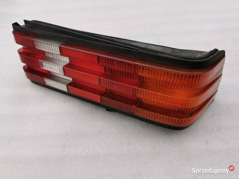 Lampa Prawy Tył Tylna Prawa Mercedes 190 W201 Części samochodowe Wyszków