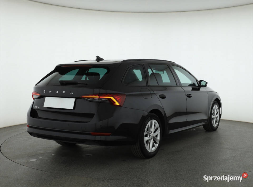 Skoda Octavia 15 TSI przyciemniane szyby