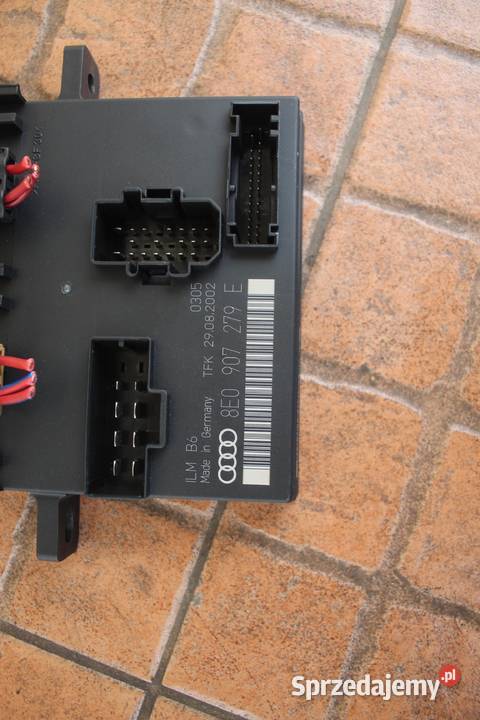 MODUŁ STEROWNIK ŚWIATEŁ AUDI A4 B6 8E0907279E