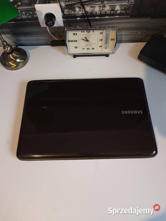 Laptop Samsung praktycznie nowy Samsung Nysa sprzedam