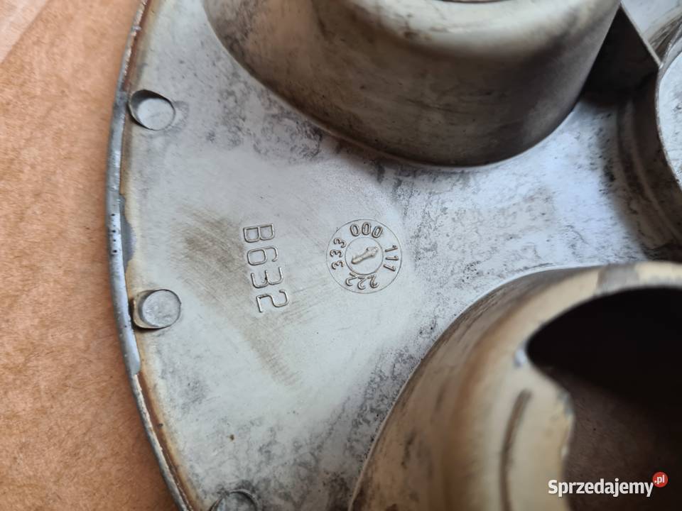 IVECO DAILY 3 9906 komplet 4 sztuki kołpaki