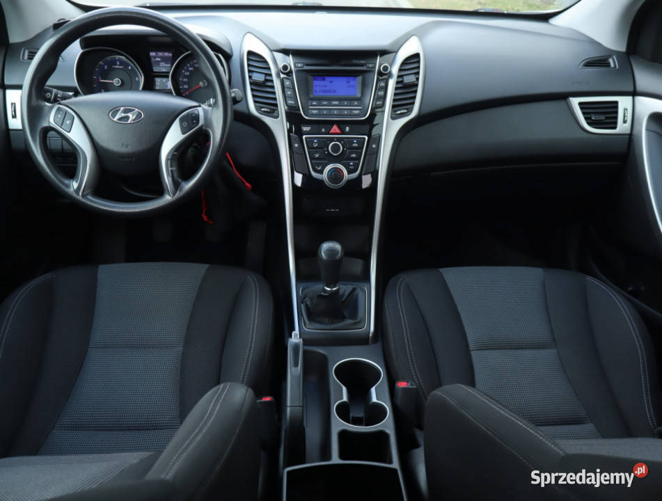 Hyundai i30 14 CRDi czujnik parkowania Łódź