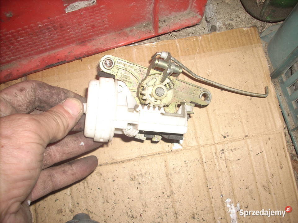 zamek wkładka klapy audi a4 b5 sedan Kurów